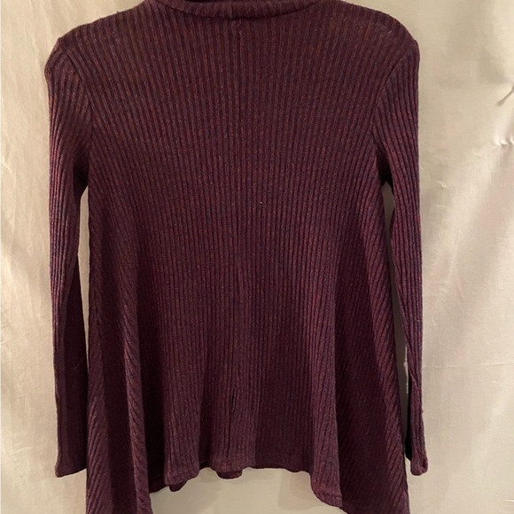 Ladies XS Design Lab from Lord & Taylor cowl neck purple ribbed sweater - Picture 4 of 4